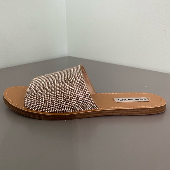 Steve Madden slip on rhinestone sandals - Picture 4 of 5